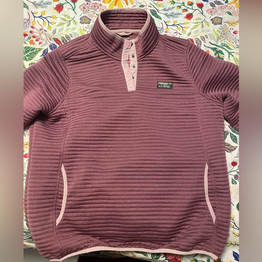 L.L. Bean Women’s Airlight pullover - brambleberry heather color size XL